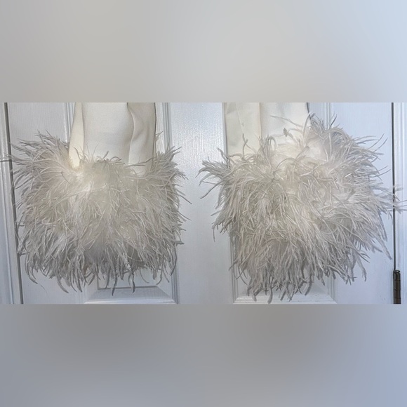 House of CB Iman Ivory Oversized Blazer & Fae Hem Trousers Size XS - Picture 10 of 13